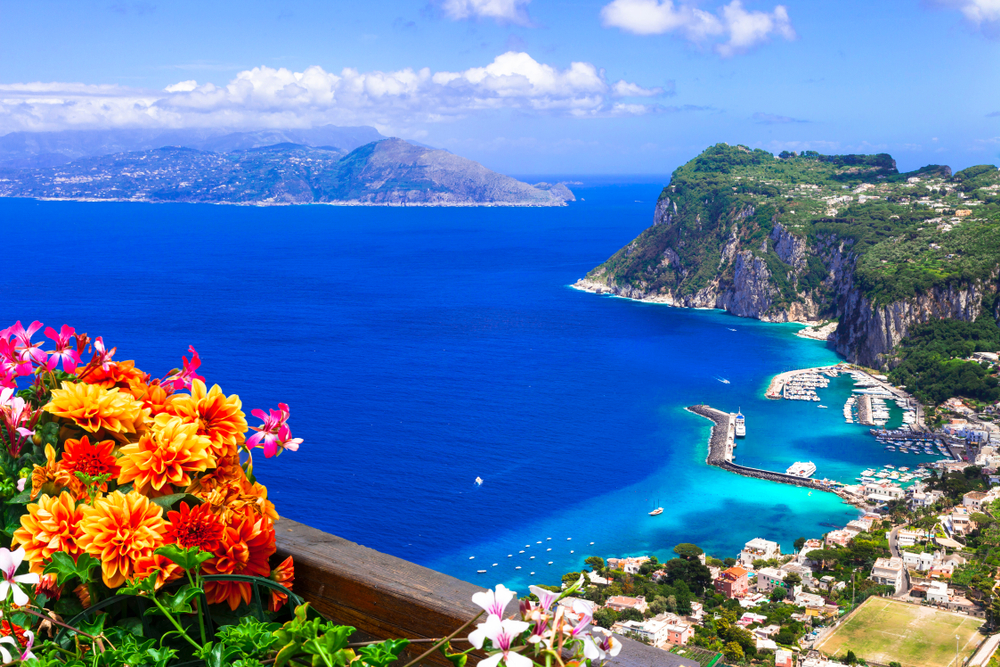 what-to-do-in-campania-islands_2020-09-shutterstock_1574594413